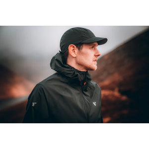 Ultralite
Waterproof and breathable running cap.